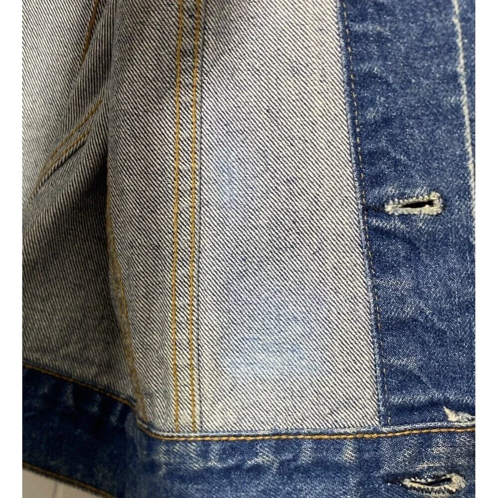 Vtg Levis Trucker Denim Jean Jacket Type III 70505 0217 Size 40 USA Medium Wash